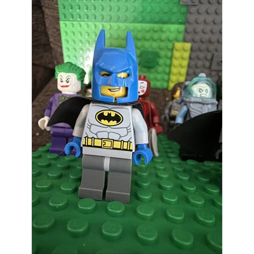 LEGO DC Super Heroes Minifigures Lot Batman Superman Robin Riddler Read